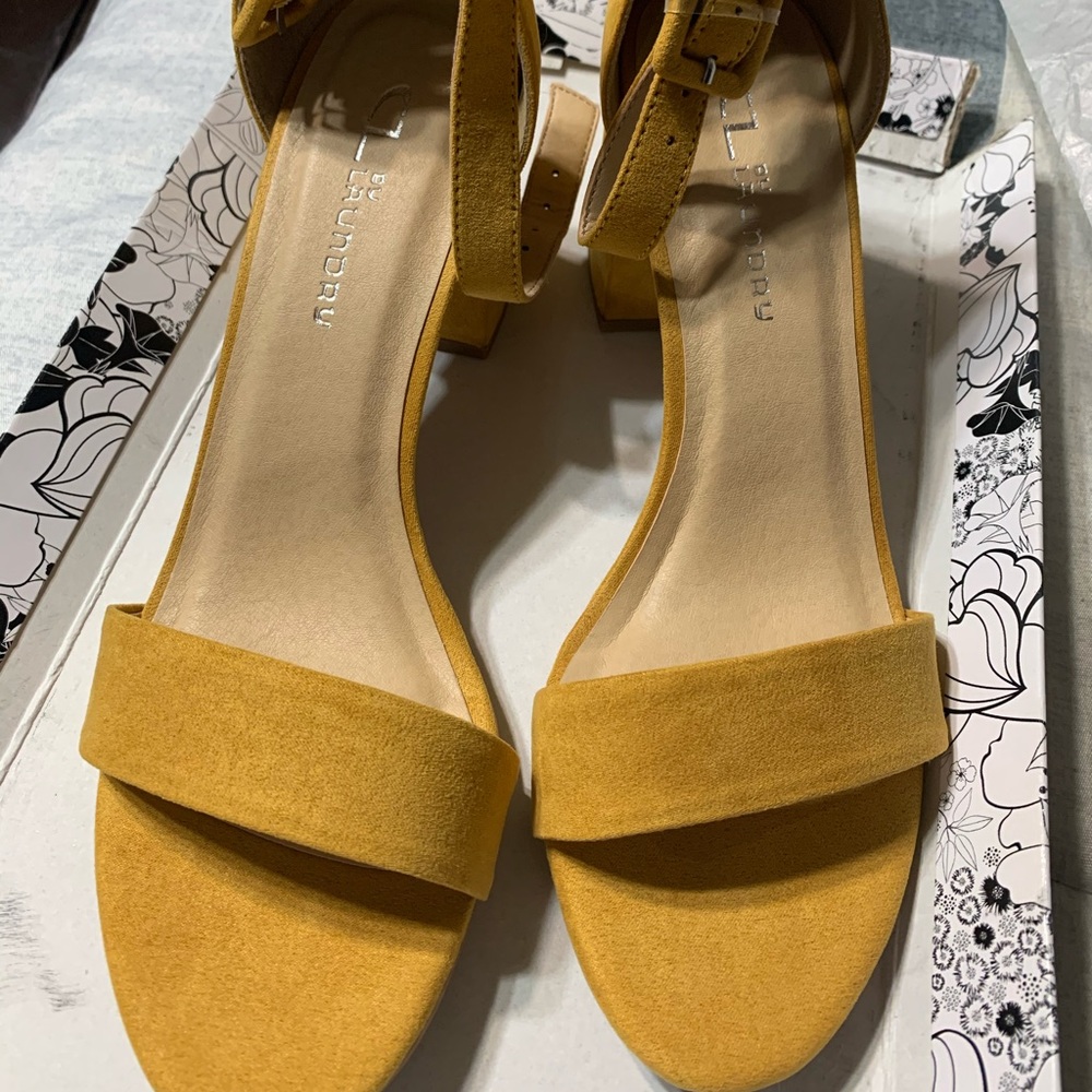 Womens heels